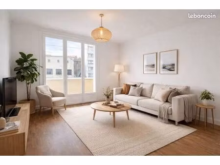 t2 confortable à louer résidence centre ville