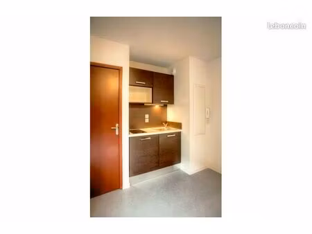 appartement 1 pièce 18 m²