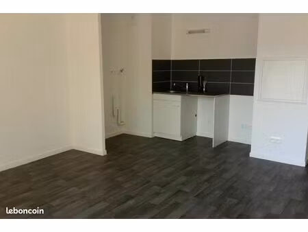 appartement 1 pièce 30 m²