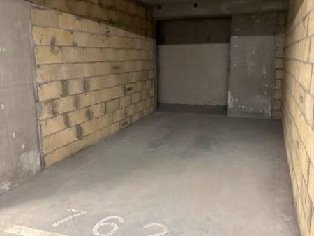 garage box 16m2 grande taille