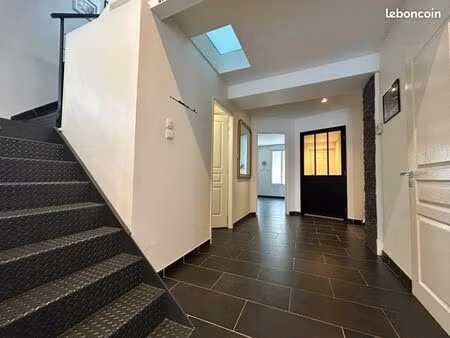 maison 5 pièces 135 m²
