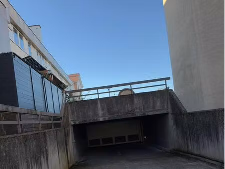 location place de parking vesoul gare sous terrain sécurisée