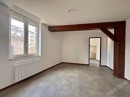 a louer - hyper centre - appartement t2 bis en duplex
