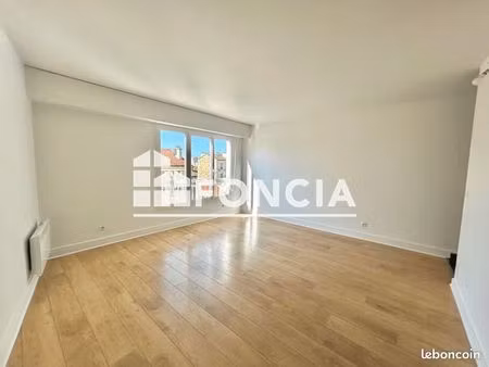 appartement 1 pièce 27 m²