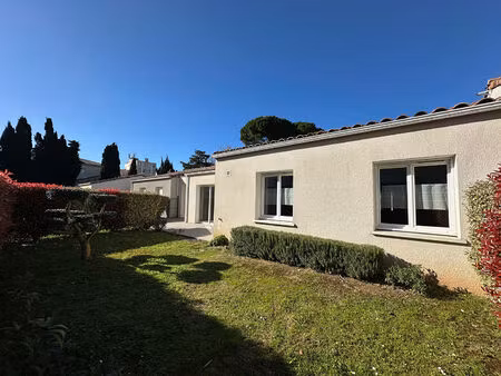 location maison plain pied t4 104 m² avec jardin terrasse et stationnement carcassonne all