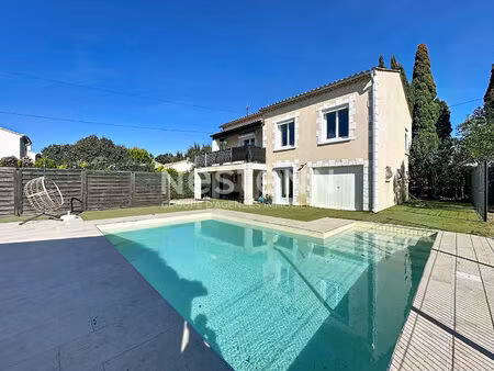 bien d'exception a mouries  au coeur des alpilles