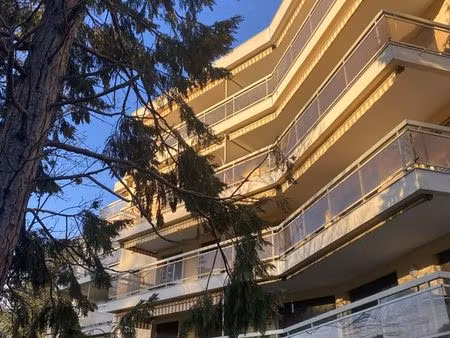 au cœur du point du jour à deux pas de la place bénédicte tessier - (rue des granges) – ap