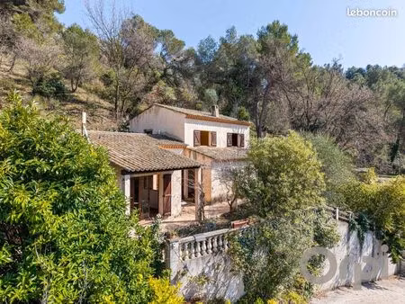 maison 5 pièces 152 m²