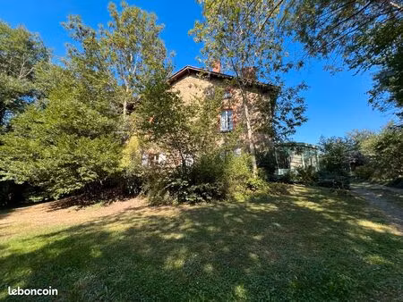 belle maison en pierre dans une nature préservée osez venir vous installer au dessus des n