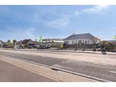 stijlvol kantoor met uitstekende visibiliteit en bereikba...