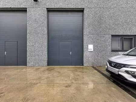 unité pme avec bureaux à louer à sint-eloois-vijve