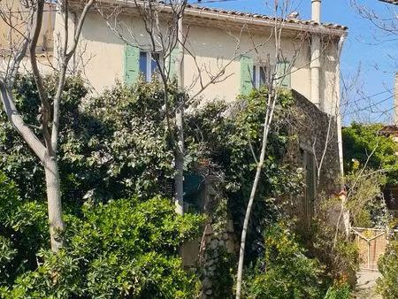 vends maison de charme à eyguières