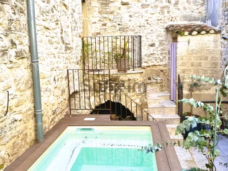 ancien corps de ferme avec piscine