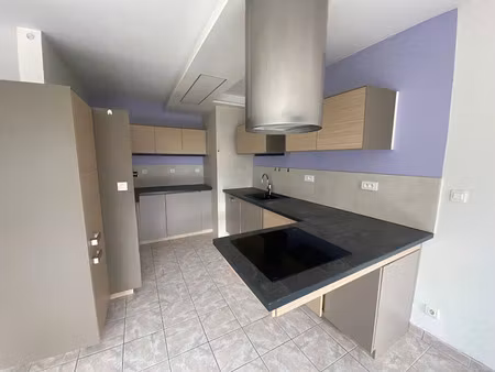 vente appartement 5 pièces 94.03 m² à bonneville (74130)  250 000 €
