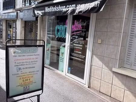 local commercial clé en main