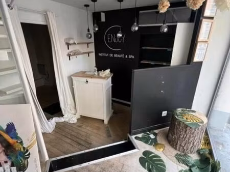 local commercial 22 m²