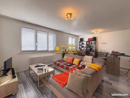 appartement 5 pièces 82 m²