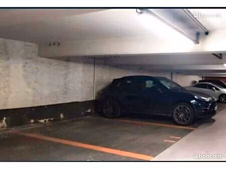 place parking hyper centre paris rivoli