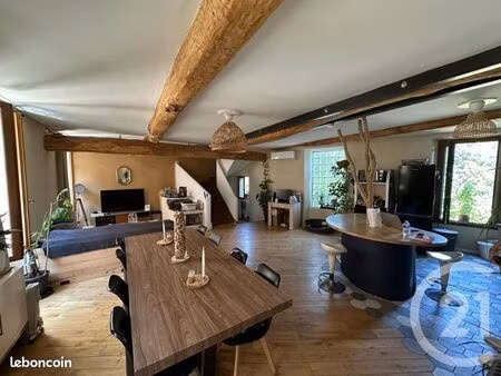 maison 7 pièces 140 m²
