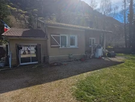 maison 3 chambres + potentiel 4e – terrain 4 000 m² – vue directe sur rivière oignin & fal