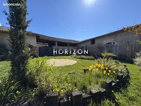 maison 7 pièces 162 m²