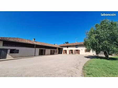 maison 233 m² gorrevod