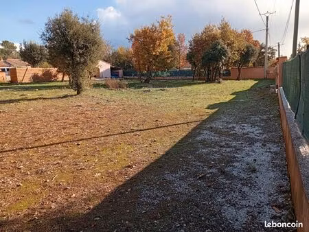 terrains 650 m2 et 950m2