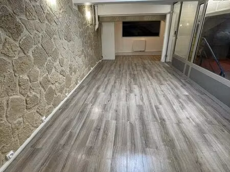 local commercial 23 m² paris 16