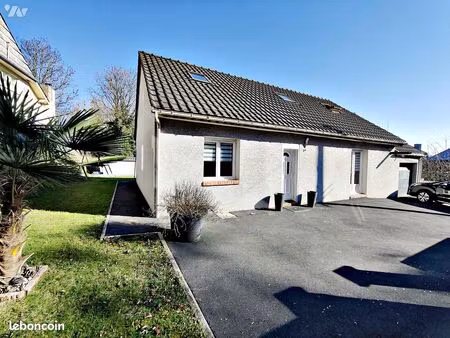 pavillon 7 pièces 120 m²