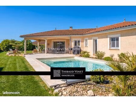 propriété 5 pièces 160 m²