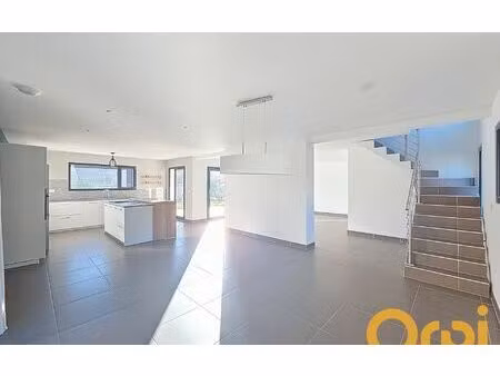 maison présilly 178 m² t-5 à vendre  840 000 €