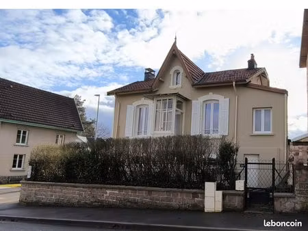 maison - 4 pièces - 83m²