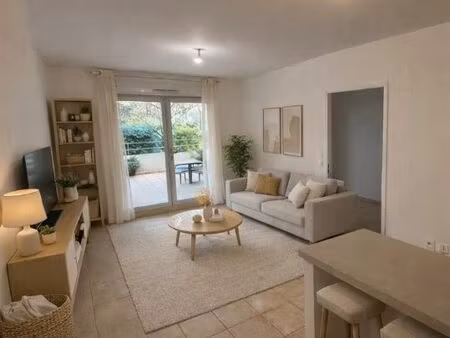 t2 parc de l'hippodrome