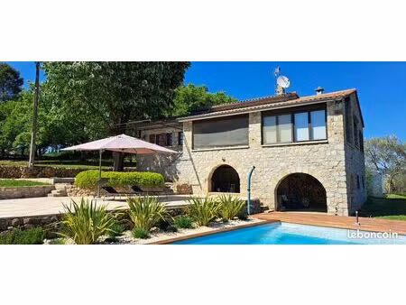 maison pierre 188m2 entièrement rénovée