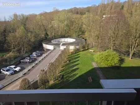 t2 50m² vendu loué - ravalement récent– bon état