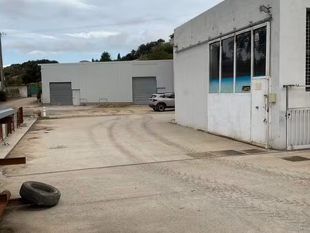 à louer - dépôt 145 m2 - proche porticcio  ajaccio  baléone