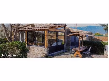 maison t3 en pierres 72 m2 à 3 minutes de la mer