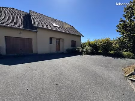 maison 6 pièces 140 m²