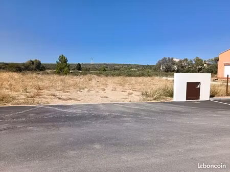 vends terrain proche mer