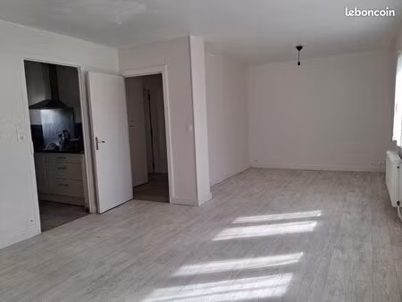 maison de plein pied à douzy 80m2