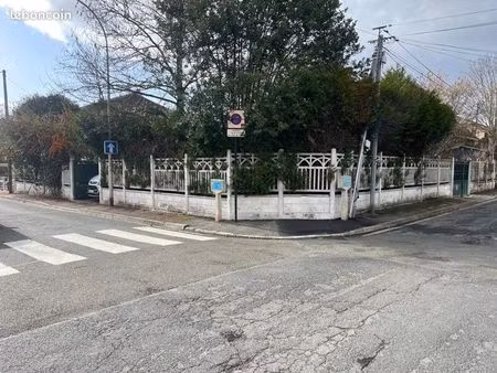 vente terrain constructible 290m2 centre ville