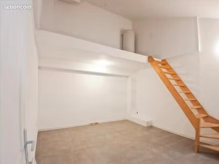 maison 4 pièces 280 m²