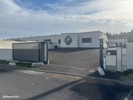 bureaux + local zi la coupe