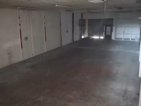 local d’activité entrepôt 340m2