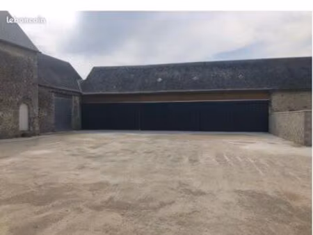 local 50m2 entre etampes et sermaises