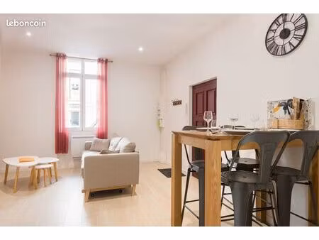 ? bel appartement rénové avec cour intérieure – idéal résidence principale ou investisseme