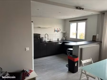 location t2 50m2 meublé neuilly plaisance proche gare rer a