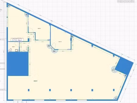 e-commerce / preparation commandes 300 m² – acces facile – aurillac (bd de verdun)