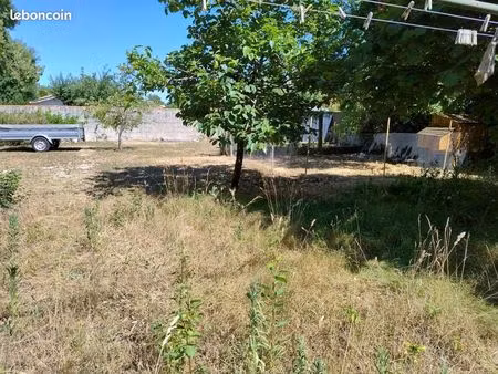 terrain 451 m² la jarrie