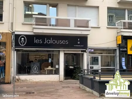 local commercial 170 m²